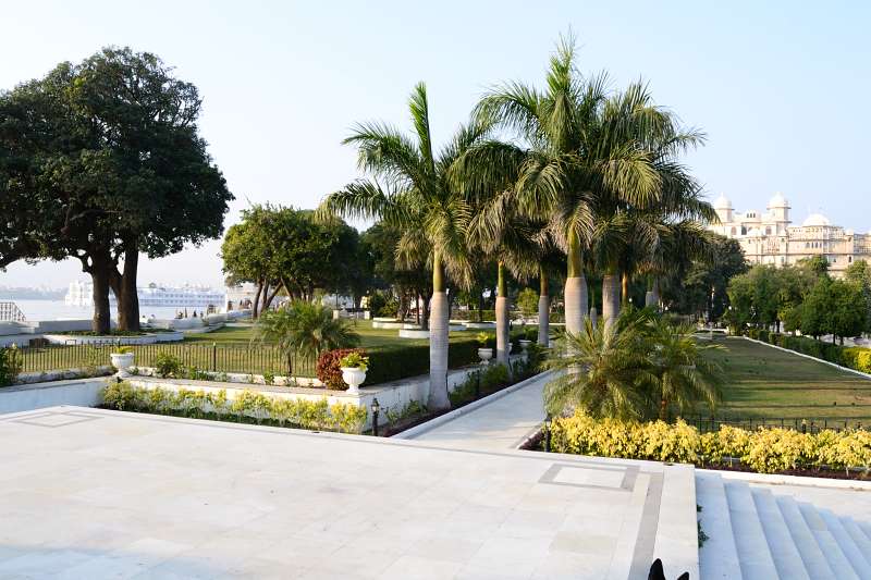 Udaipur-park.jpg