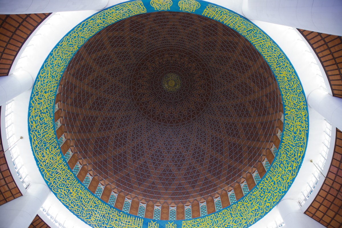 shah-alam-mosque-dome.jpg