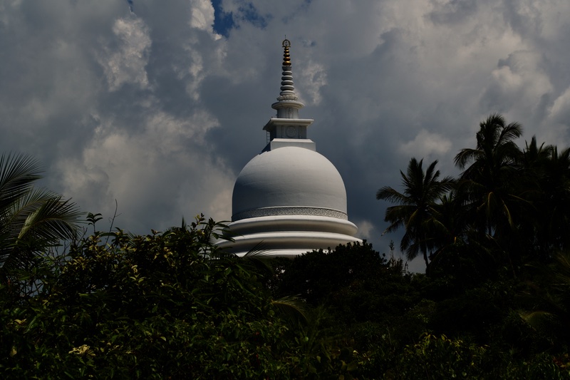 unawatuna-buddhist-temple.jpg