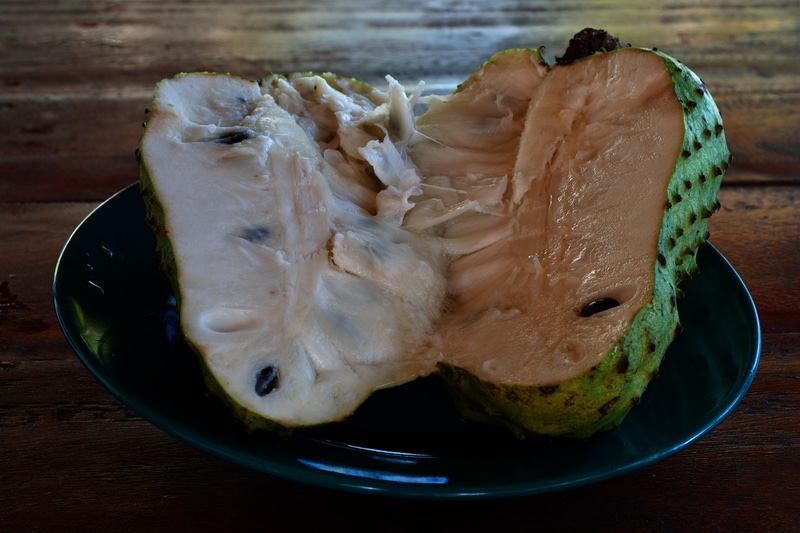 unawatuna-soursop.jpg